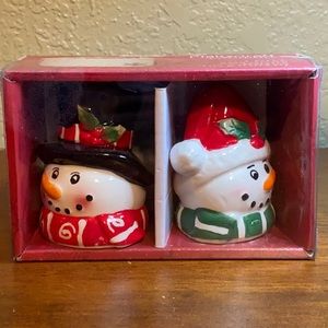 Pfaltzgraff Snowman Pals Salt n Pepper Shakers
